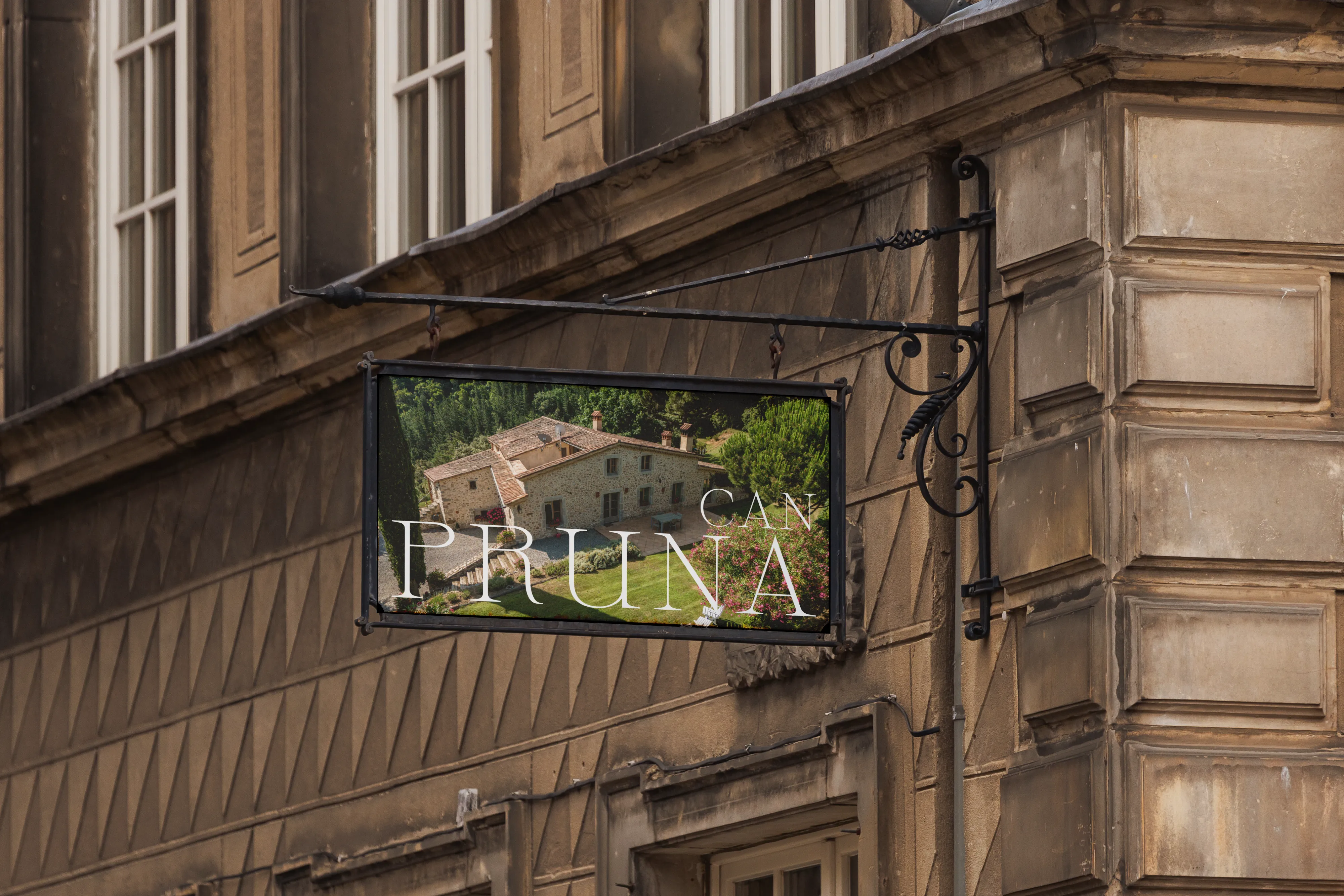 Can Pruna signboard mockup